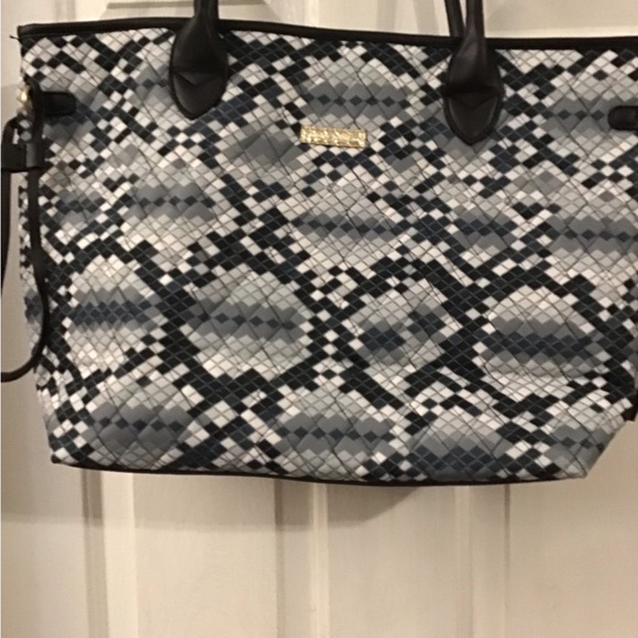 Stylish Black and Gray Women's Tote Bag - Picture 5 of 8